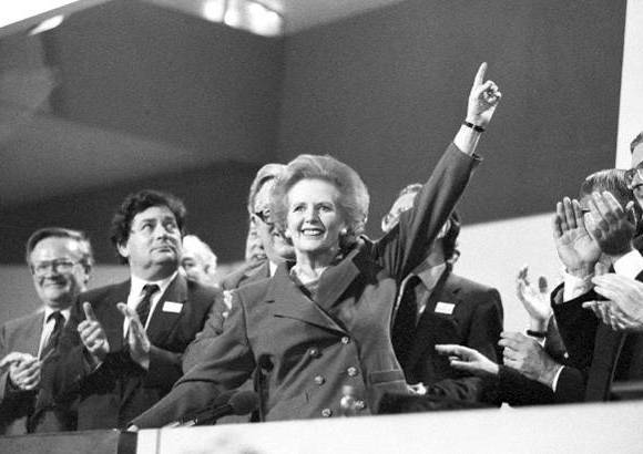 Reuters - Para bien o para mal, Thatcher pasar&#225; a la historia como una primera ministra conservadora fundamental que transform&#243;, y dividi&#243;, a Inglaterra en los casi once a&#241;os que estuvo en el Gobierno y fue la primera mujer del Reino Unido en llegar al cargo m&#225;s alto del poder.
