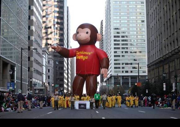 AP - Macy&#39;s pronostic&#243; que 3,5 millones de personas acudir&#237;an a la ruta del desfile.