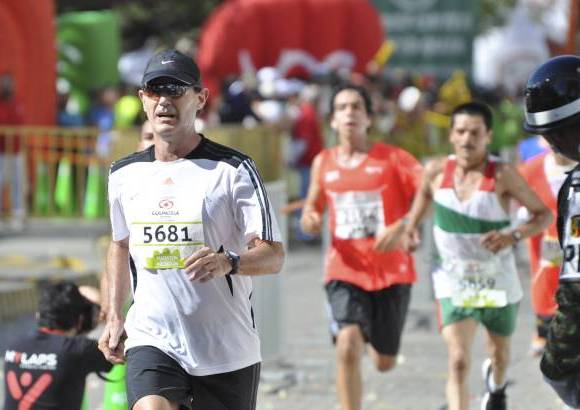 Esteban Jaramillo y Sebasti&#225;n Salazar - M&#225;s de 10 mil competidores se dieron cita en esta hist&#243;rica cita deportiva que se corr&#237;a en las modalidades de 5, 10, 21 y 42 kil&#243;metros.