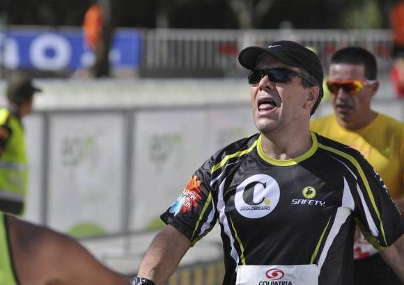 Esteban Jaramillo y Sebasti&#225;n Salazar - M&#225;s de 10 mil competidores se dieron cita en esta hist&#243;rica cita deportiva que se corr&#237;a en las modalidades de 5, 10, 21 y 42 kil&#243;metros.