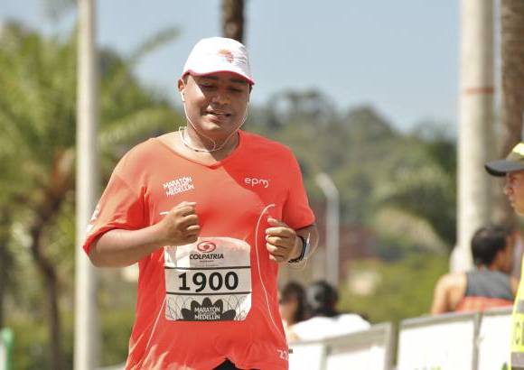 Esteban Jaramillo y Sebasti&#225;n Salazar - M&#225;s de 10 mil competidores se dieron cita en esta hist&#243;rica cita deportiva que se corr&#237;a en las modalidades de 5, 10, 21 y 42 kil&#243;metros.