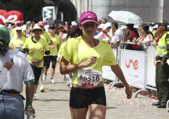 Esteban Jaramillo y Sebastián Salazar - Más de 10 mil competidores se dieron cita en esta histórica cita deportiva que se corría en las modalidades de 5, 10, 21 y 42 kilómetros.