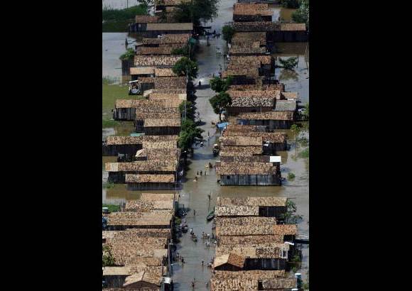 Reuters - Aunque fall&#243; la infraestructura brasile&#241;a, la naturaleza complet&#243; la tragedia en varias poblaciones, sobre todo en las del estado de R&#237;o de Janeiro.