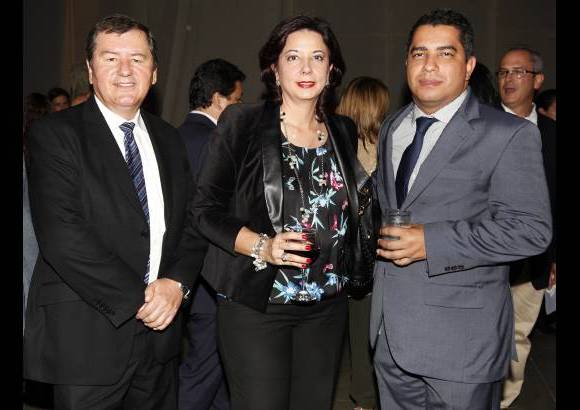 Manuel Saldarriaga - El concepto de la colección fue el Minimalismo Militar. Foto: Orlando Ospina, Tatiana Hernández y Jhon Jairo Calle.