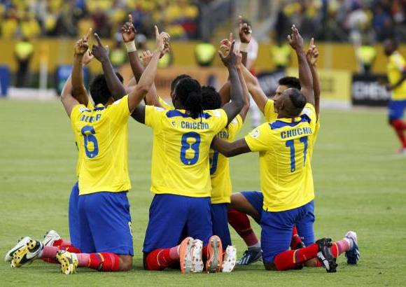 REUTERS - Los ecuatorianos acumulan 20 puntos y siguen invictos en casa con los seis partidos ganados.