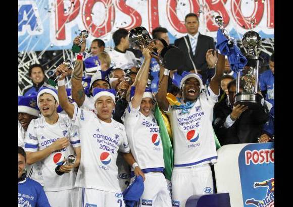 Hern&#225;n Vanegas - Millonarios alcanz&#243; la estrella 14 al superar en la gran final de la Liga Postob&#243;n II-2012 al Independiente Medell&#237;n. Dram&#225;tica definici&#243;n desde los penaltis despu&#233;s de empatar 0-0 en la ida y 1-1 este domingo.