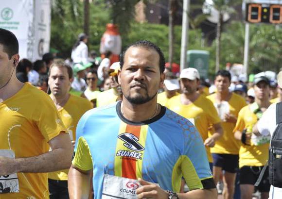 Esteban Jaramillo y Sebastián Salazar - Más de 10 mil competidores se dieron cita en esta histórica cita deportiva que se corría en las modalidades de 5, 10, 21 y 42 kilómetros