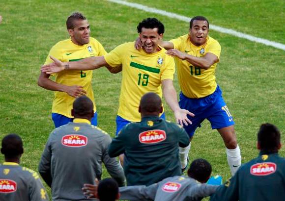 Reuters - &quot;Habr&#237;a sido cruel salir con una derrota, Paraguay hizo poco para vencernos&quot;, afirm&#243; Mano Menezes, t&#233;cnico de Brasil.