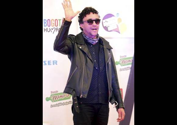 COLPRENSA - Otro que sigui&#243; por la misma l&#237;nea fue Andr&#233;s Cepeda, al igualar a J Balvin en la misma cantidad de galardones. El bogotano logr&#243; el &#193;lbum del a&#241;o gracias a su trabajo Lo mejor que hay en mi vida.