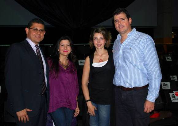 Cortes&#237;a C&#225;mara l&#250;cida - Richard Ruiz, Giuliana Salas, Cristina de Botero y Carlos Eduardo Botero, director ejecutivo de Inexmoda.