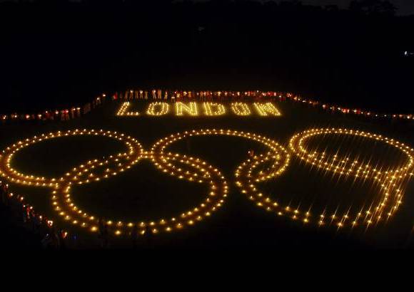 Reuters - Londres le da la bienvenida a los Juegos Olímpicos 2012.