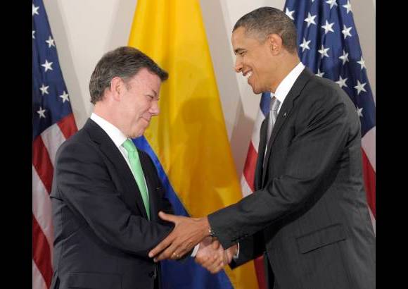 AP - Obama se reunió con Santos en el marco de la Asamblea General de Naciones Unidas en Nueva York.
