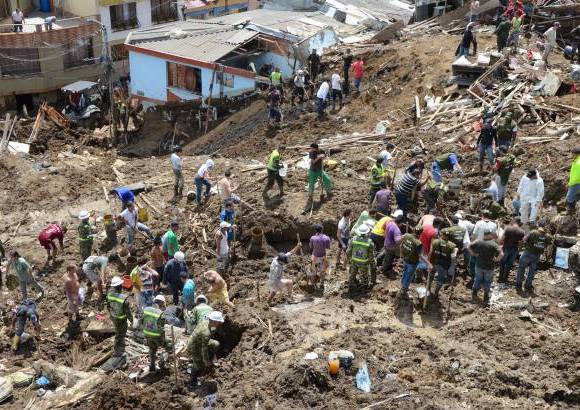 Colprensa - Las apacibles calles del barrio, construido hace cerca de 60 a&#241;os, se convirtieron en escenarios de dolor, de angustia y de llanto.