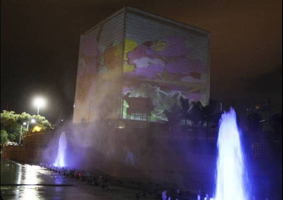 R&#243;binson S&#225;enz - La fuente no solo se prende para los alumbrados navide&#241;os, sino tambi&#233;n para los grandes eventos como Colombiamoda.