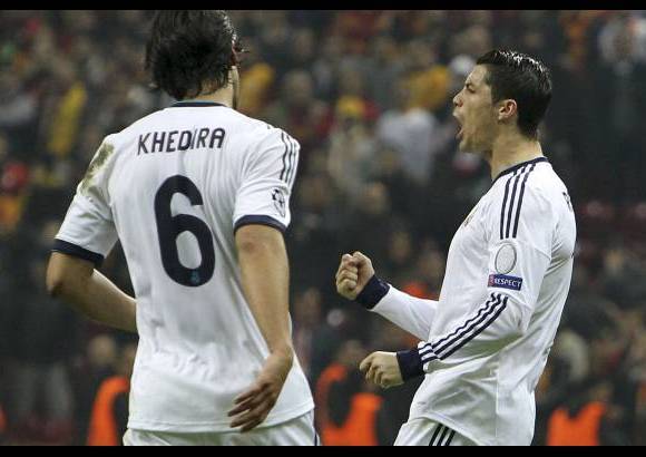 AP - Pese a perder 2-3, el Madrid pasó gracias a dos goles de Cristiano Ronaldo.