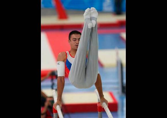 Juan Antonio S&#225;nchez - Como hace cuatro a&#241;os en Buenos Aires, Giraldo se convirti&#243; en el m&#225;s completo de los 33 gimnastas en los Juegos Suramericanos 2010.