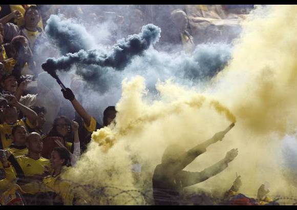 Reuters - Buen acompañamiento de colombianos tuvo la Selección en el estadio Monumental.
