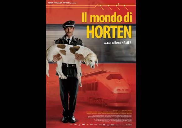 O&#180;Horten - Director: Bent Hamer. Sinopsis: A Odd Horten, quien labor&#243; 40 a&#241;os como ingeniero de trenes le llega la hora de la jubilaci&#243;n. Tras ello, comenzar&#225; una vida llena de aventuras y nuevos amores.
