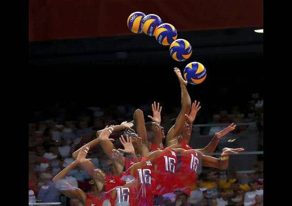 AP - Exposici&#243;n m&#250;ltiple. Los reporteros gr&#225;ficos tambi&#233;n se juegan sus cartas en los escenarios deportivos de Londres 2012.