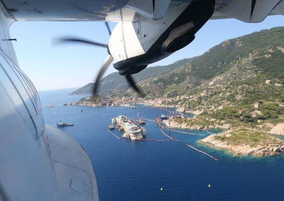 AFP - El Costa Concordia, el crucero que naufragó en 2012 frente a la Isla de Giglio, será previsiblemente trasladado a partir de este martes a Génova.