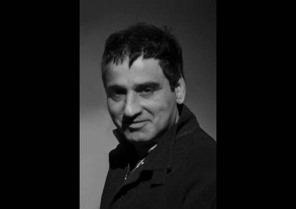 R&#243;binson D&#237;az - Actor - &quot;Cuando nosotros est&#225;bamos chiquitos, en la casa no habl&#225;bamos de peri&#243;dico, dec&#237;amos EL COLOMBIANO y lo us&#225;bamos como gen&#233;rico. Eso nos dur&#243;, tal vez, hasta la adolescencia. Recuerdo mucho las separatas que hac&#237;a el peri&#243;dico pintando los pueblos de Antioquia, fue un trabajo hermoso&quot;.