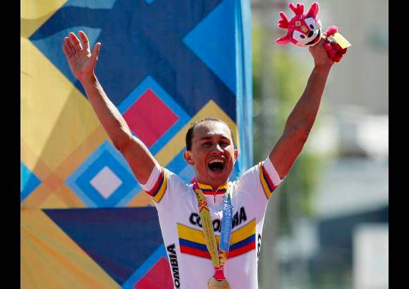 Reuters - El paisa Marlon P&#233;rez tambi&#233;n conquist&#243; el oro en la contrarreloj masculina.