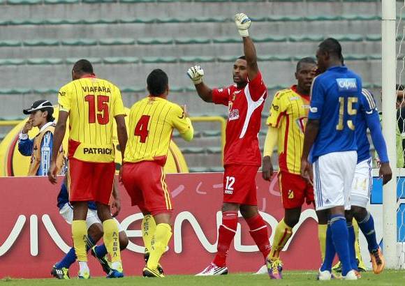 Colprensa - El marcador 0-0 en El Camp&#237;n parece condenar al elenco mateca&#241;a a jugar el pr&#243;ximo a&#241;o en la segunda divisi&#243;n.