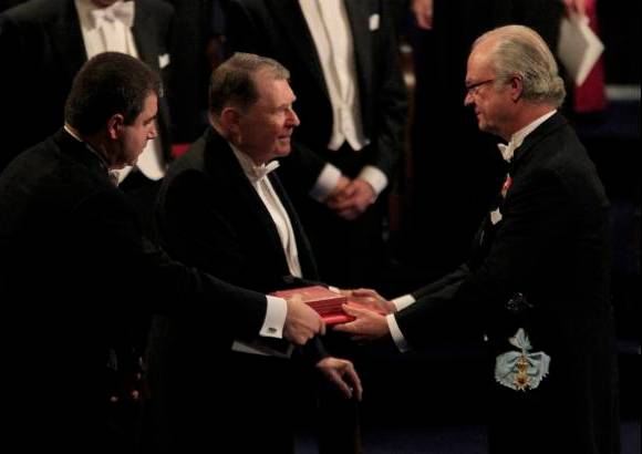Reuters - El cient&#237;fico Richard Heck de Estados Unidos, recibi&#243; el Premio Nobel de Qu&#237;mica de 2010, que este a&#241;o fue compartido.