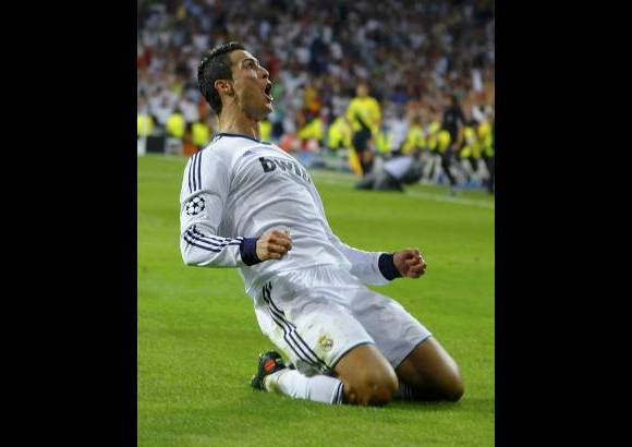 Foto Reuters - Cristiano dio una ag&#243;nica victoria 3-2 al Real Madrid.