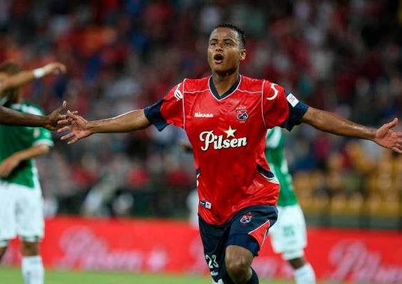 Juan Antonio S&#225;nchez - El Independiente Medell&#237;n gole&#243; 3-0 a Cali en el estadio Atanasio Girardot. Jaime Castrill&#243;n marc&#243; el segundo.