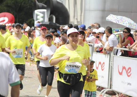Esteban Jaramillo y Sebastián Salazar - Más de 10 mil competidores se dieron cita en esta histórica cita deportiva que se corría en las modalidades de 5, 10, 21 y 42 kilómetros.