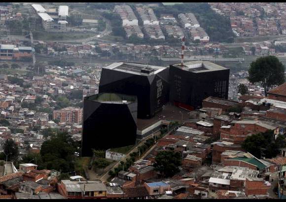 Jaime P&#233;rez - A los Parques Biblioteca les seguir&#225;n ahora las Unidades de Vida Articulada.
