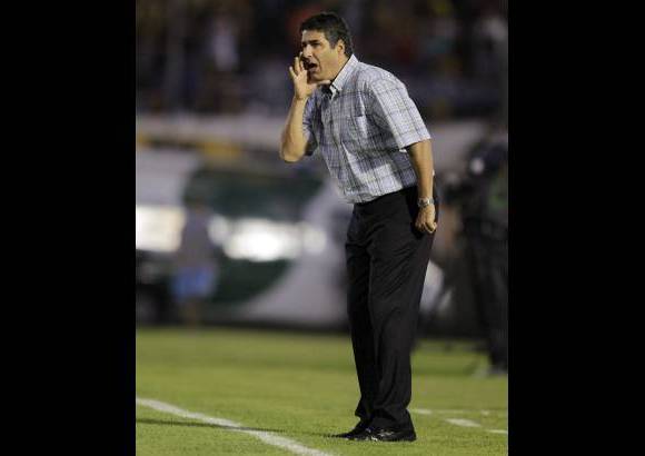 Reuters - Fue total el dominio del equipo colombiano, bien plantado y con pases exactos.