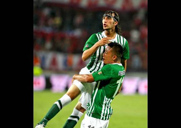 JUAN ANTONIO S&#193;NCHEZ - El cl&#225;sico 11 entre verdes y rojos por la Copa Postob&#243;n result&#243; generoso en emociones para los aficionados.