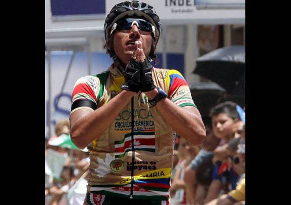 R&#243;binson S&#225;enz - Iv&#225;n Casas, del equipo Boyac&#225; Orgullo de Am&#233;rica, gan&#243; la segunda etapa que se disput&#243; sobre 101 kil&#243;metros entre Bucaramanga y San Gil.