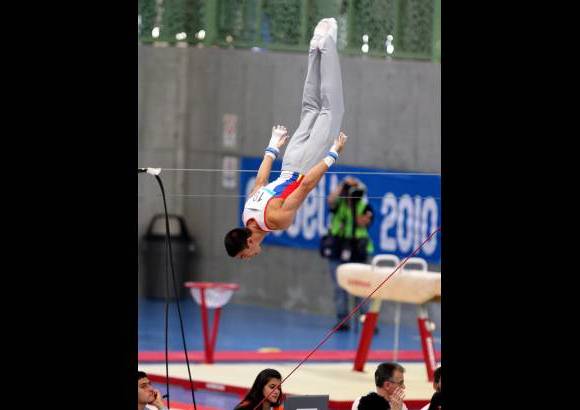 Juan Antonio S&#225;nchez - Como hace cuatro a&#241;os en Buenos Aires, Giraldo se convirti&#243; en el m&#225;s completo de los 33 gimnastas en los Juegos Suramericanos 2010.