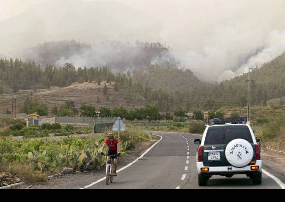 Reuters - En el municipio de Vilaflor viven unas 1.800 personas, informaron las autoridades locales.