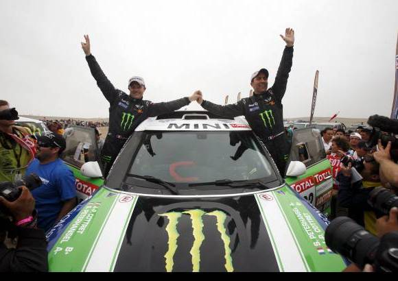 Reuters - Monsieur Dakar, como se le llama ahora a Peterhansel, ganó su décimo rally con tres triunfos de etapa y demostró ser el piloto más fiable de la competición.