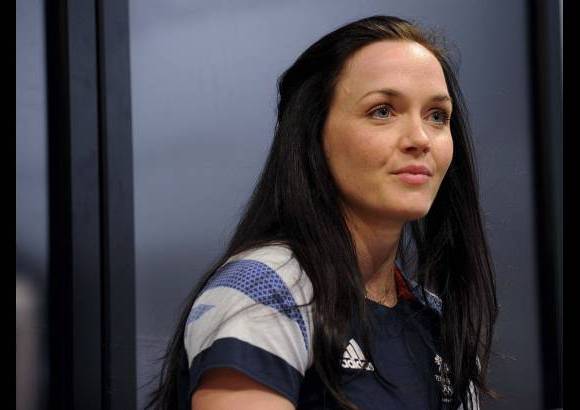 Reuters - La brit&#225;nica Victoria Pendleton es campeona en las pistas de ciclismo y fuera de ellas tambi&#233;n pelea como la deportista m&#225;s bella de Londres 2012.