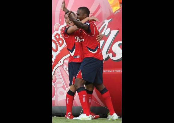 Juan Antonio S&#225;nchez - El Independiente Medell&#237;n gole&#243; 3-0 a Cali en el estadio Atanasio Girardot.