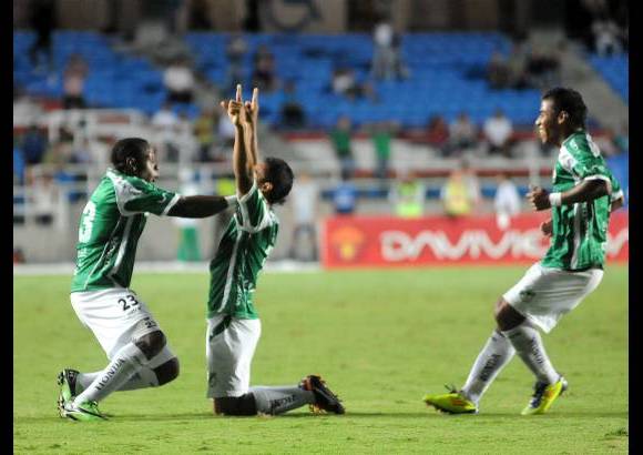 Colprensa - Rom&#225;n Torres marc&#243; para los antioque&#241;os. Biscayzac&#250; y Lizarazo anotaron para el Cali.