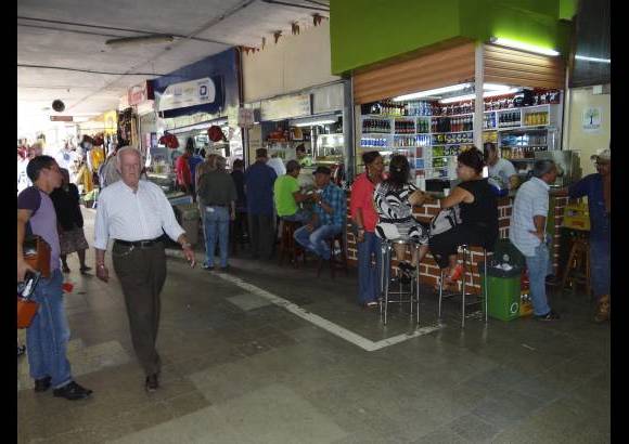 Foto Donaldo Zuluaga - M&#225;s de 3.000 personas viven de la Feria de Ganados.