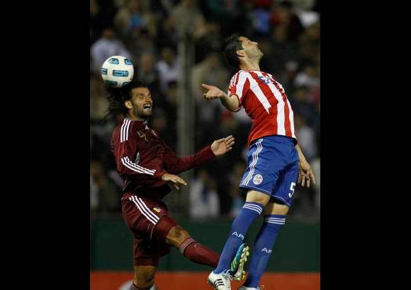 AP - Paraguay luci&#243; extra&#241;amente inofensivo y fue una sombra del equipo que por momentos se llev&#243; por delante a Brasil en su &#250;ltima presentaci&#243;n.