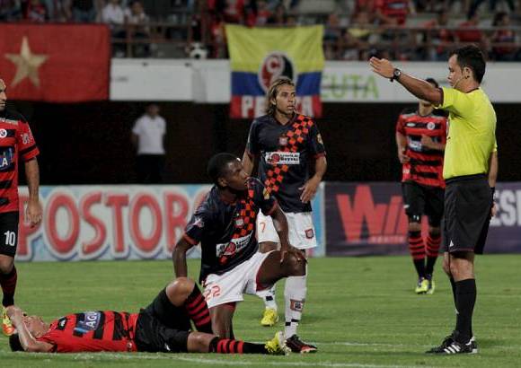 COLPRENSA - Finalmente, en un partido histórico, Boyacá Chicó se impuso por primera vez desde que está en la A sobre el Cúcuta Deportivo, en el estadio General Santander. Eso acercó a los boyacenses a la pelea y bajó a los motilones al octavo puesto.