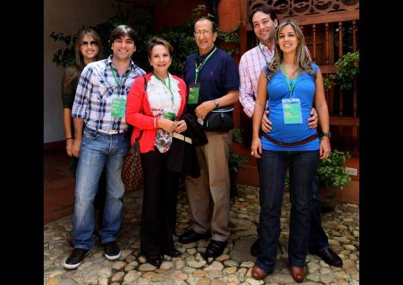 Jaime P&#233;rez - Tatiana Escobar, David Mora G&#243;mez, Ana Mercedes G&#243;mez Mart&#237;nez, Fernando Villa Galvis, Juli&#225;n Mora G&#243;mez y Camila Le Flohic Posada.