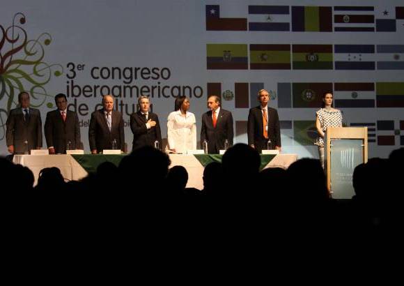 Hern&#225;n Venegas - Con la presencia del Presidente &#193;lvaro Uribe V&#233;lez fue inaugurado el Tercer Congreso Iberoamericano de Cultura.