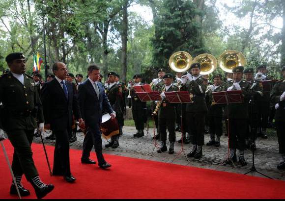 Cortesía Presidencia de la República - El presidente de México, Felipe Calderón, dijo que la visita del Jefe de Estado colombiano refleja el amplio entendimiento político que caracteriza la relación entre los dos pueblos.