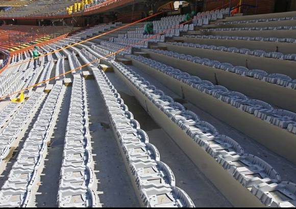 Juan Fernando Cano - En occidental y oriental se instalan las sillas con espaldar.