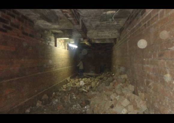 Cortes&#237;a John Alex&#225;nder G&#243;mez Usme - Columnas cuadradas y arcos rebajados se reconocen en las estructuras que aparecieron bajo el piso.