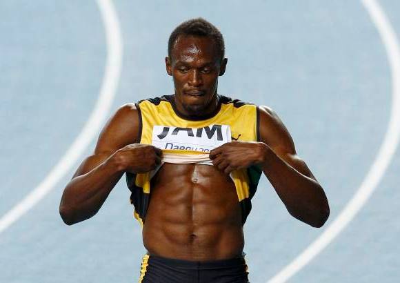 Reuters - Usain Bolt llev&#243; el domingo a Jamaica a conseguir un r&#233;cord mundial de 37,04 segundos en la final de la carrera de relevos 4x100 en el Mundial de atletismo que se disputa en Corea del Sur.